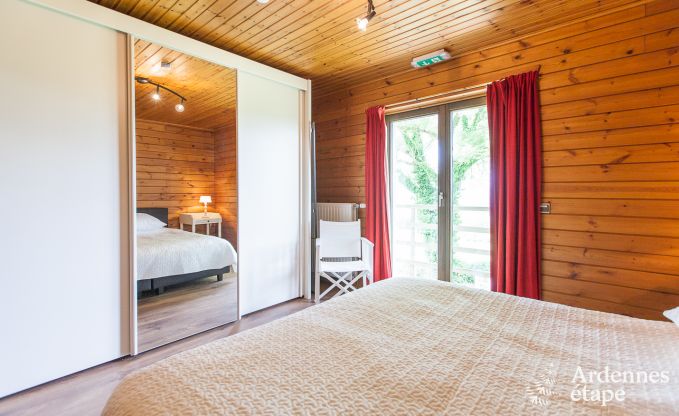 Hondvriendelijk vakantiehuis  voor 10 personen in Rendeux