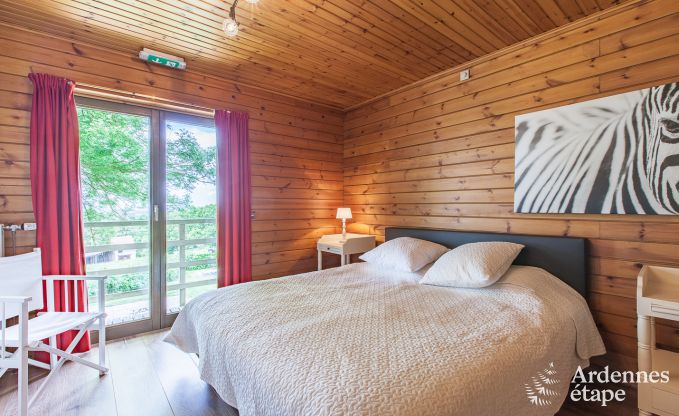 Hondvriendelijk vakantiehuis  voor 10 personen in Rendeux