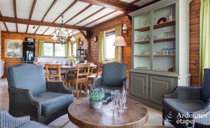 Hondvriendelijk vakantiehuis  voor 10 personen in Rendeux