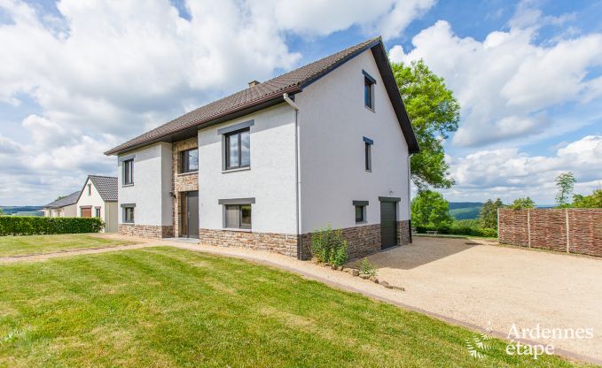 Hondvriendelijk vakantiehuis  voor 10 personen in Rendeux