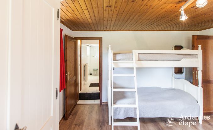 Hondvriendelijk vakantiehuis  voor 10 personen in Rendeux