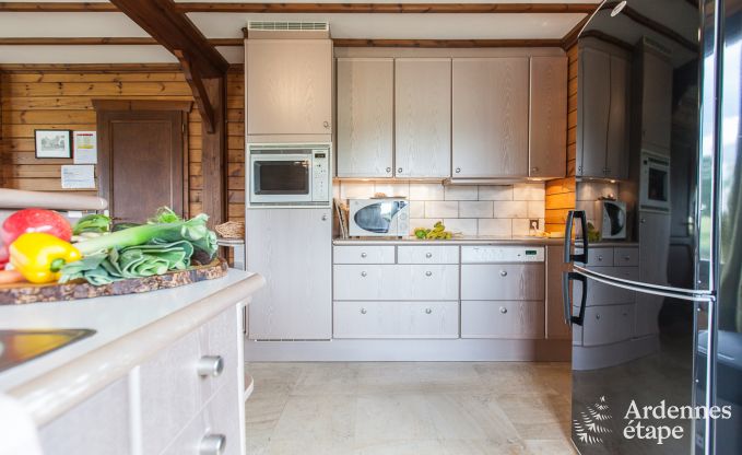 Hondvriendelijk vakantiehuis  voor 10 personen in Rendeux