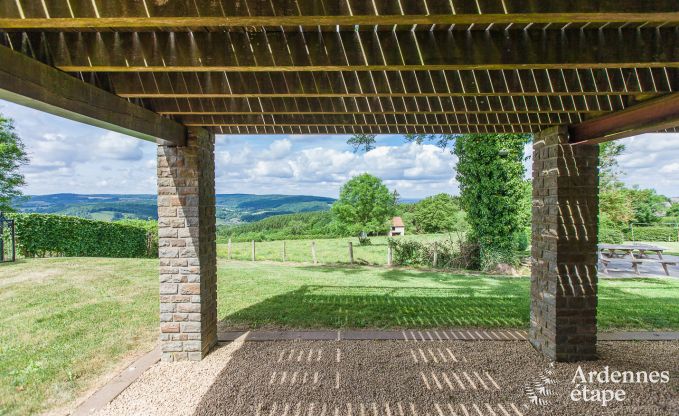 Hondvriendelijk vakantiehuis  voor 10 personen in Rendeux