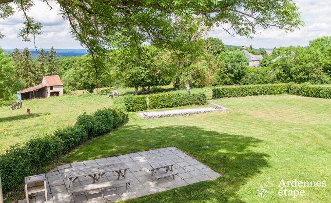 Hondvriendelijk vakantiehuis  voor 10 personen in Rendeux