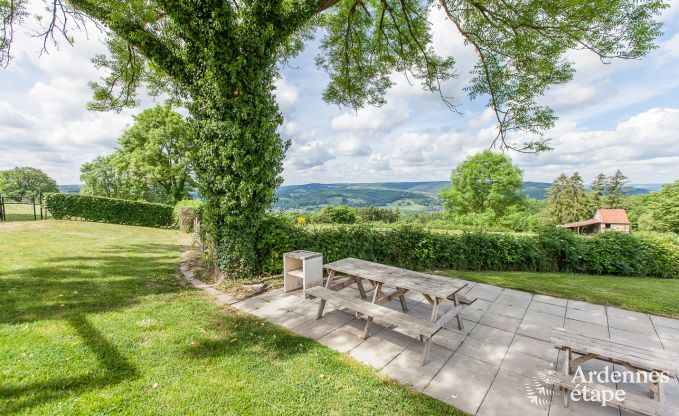 Hondvriendelijk vakantiehuis  voor 10 personen in Rendeux