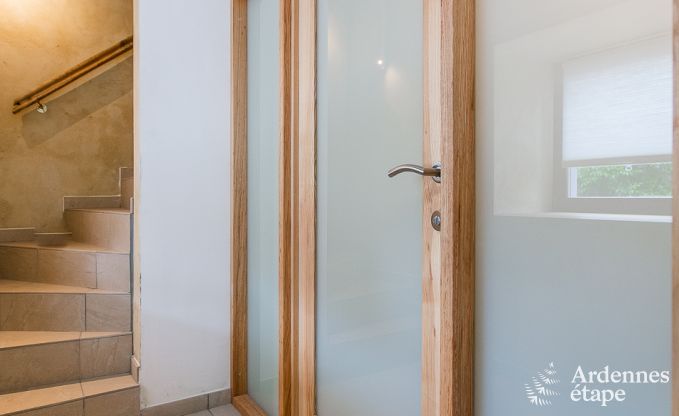 Vakantiehuis in Rendeux, Ardennen, 6 personen, 2 slaapkamers, privtuin, babyuitrusting, terras met barbecue