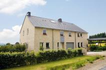 Hedendaags vakantiehuis in Robertville voor uw verblijf met Ardennes-Etape