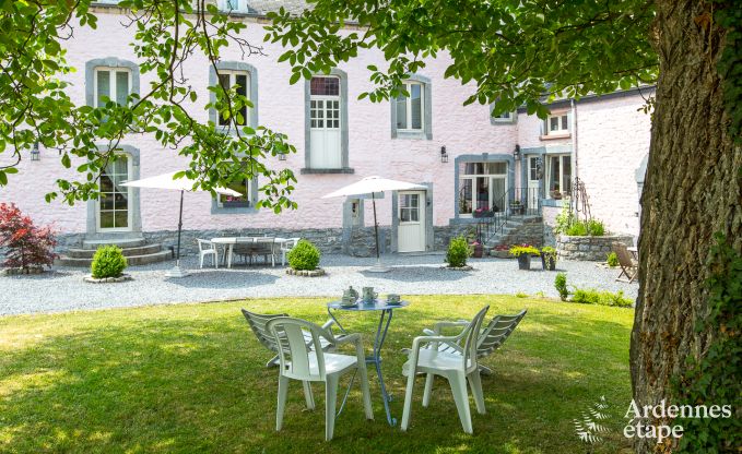 Cottage in Rochefort voor 21 personen in de Ardennen