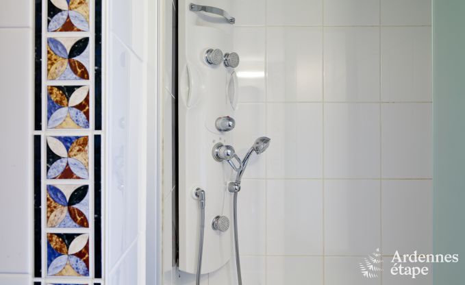 Kasteel in Rochefort voor 18 personen in de Ardennen