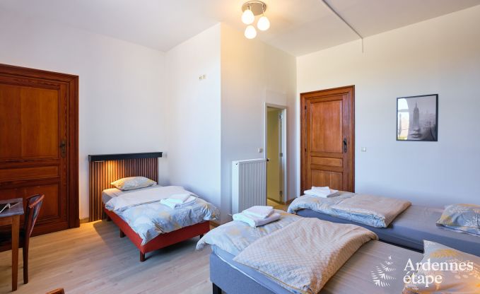 Kasteel in Rochefort voor 48 personen in de Ardennen