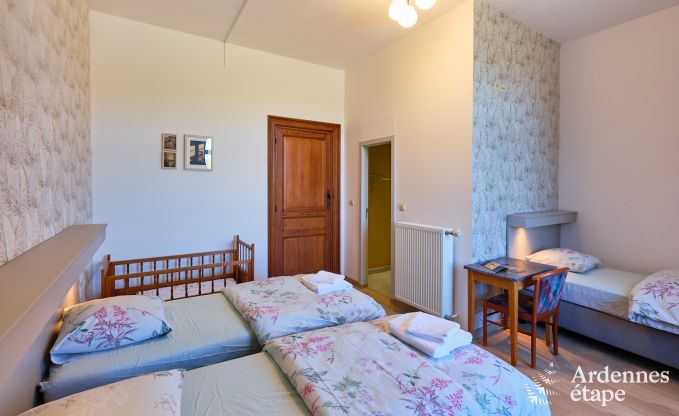 Kasteel in Rochefort voor 48 personen in de Ardennen