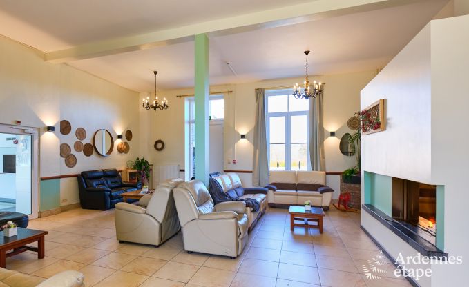 Kasteel in Rochefort voor 48 personen in de Ardennen