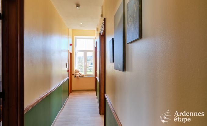 Kasteel in Rochefort voor 48 personen in de Ardennen