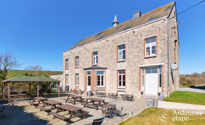 Kasteel in Rochefort voor 48 personen in de Ardennen