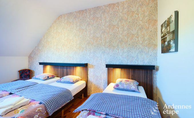 Kasteel in Rochefort voor 48 personen in de Ardennen