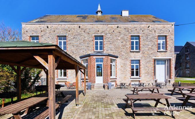 Kasteel in Rochefort voor 48 personen in de Ardennen