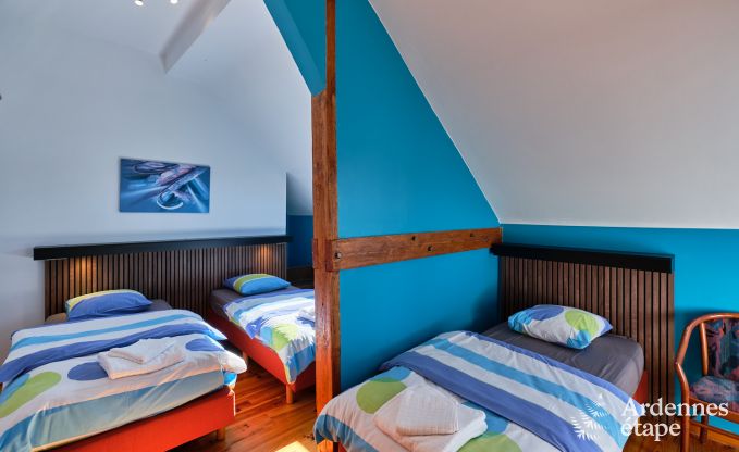 Kasteel in Rochefort voor 48 personen in de Ardennen