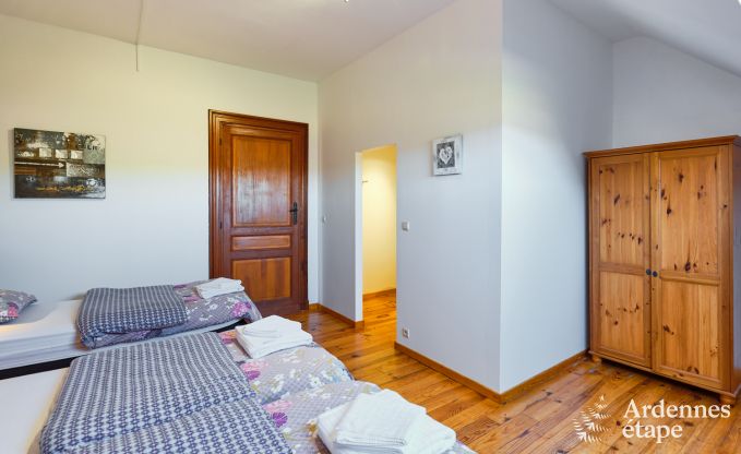 Kasteel in Rochefort voor 48 personen in de Ardennen