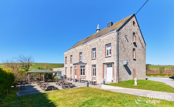 Kasteel in Rochefort voor 48 personen in de Ardennen