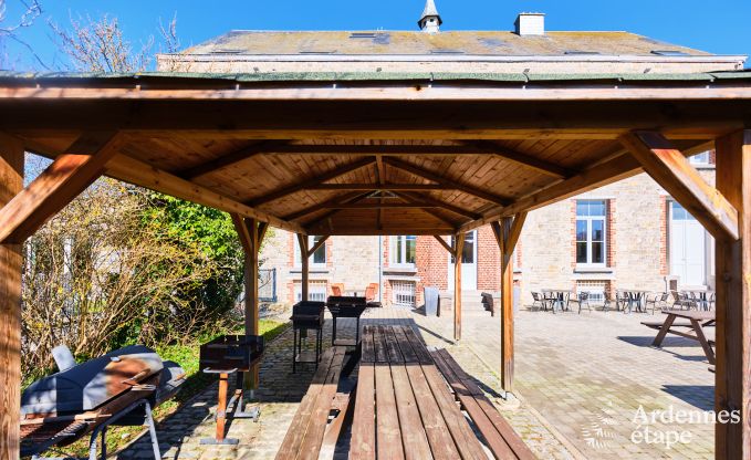 Kasteel in Rochefort voor 48 personen in de Ardennen