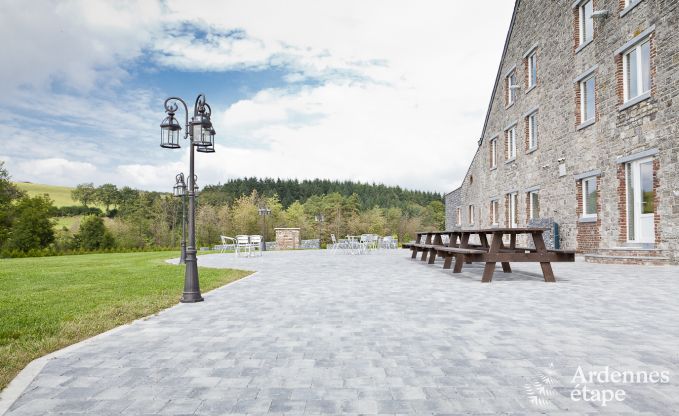 Luxe villa in Rochefort voor 48 personen in de Ardennen