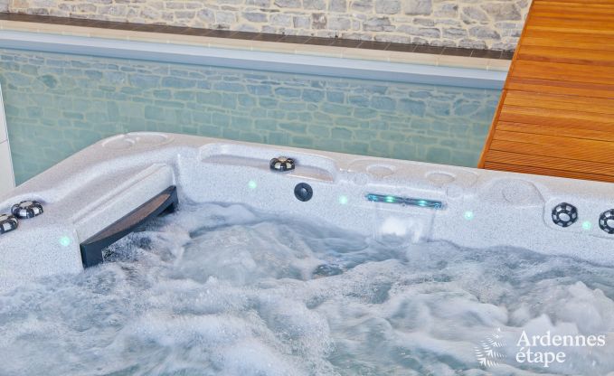 Luxe villa in Rochefort voor 48 personen in de Ardennen