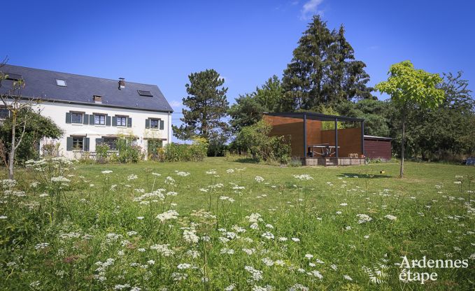 Vakantiehuis in Rochefort voor 12/14 personen in de Ardennen