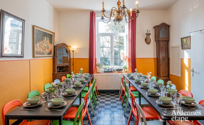 Grote vakantiewoning in Rochefort: comfortabel verblijf voor 26 personen met sauna en priv�tuin in de Ardennen