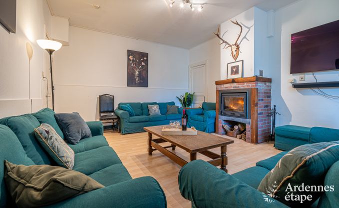 Grote vakantiewoning in Rochefort: comfortabel verblijf voor 26 personen met sauna en priv�tuin in de Ardennen