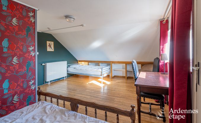 Grote vakantiewoning in Rochefort: comfortabel verblijf voor 26 personen met sauna en priv�tuin in de Ardennen