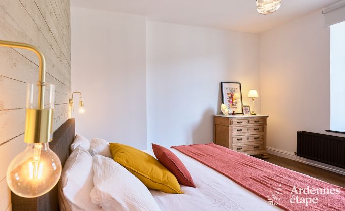 Zeer verzorgd en charmant vakantiehuis voor 8 personen in Tellin, dichtbij Rochefort