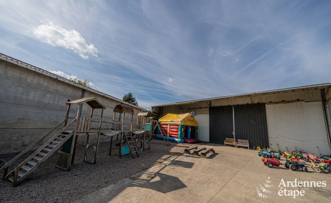 Vakantiehuis in Rochefort voor 18 personen in de Ardennen