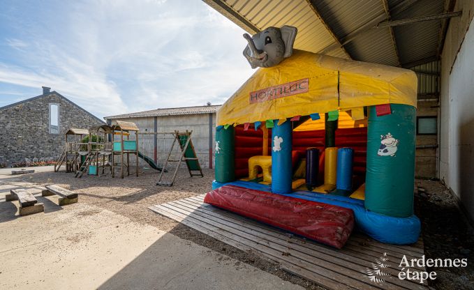 Vakantiehuis in Rochefort voor 18 personen in de Ardennen