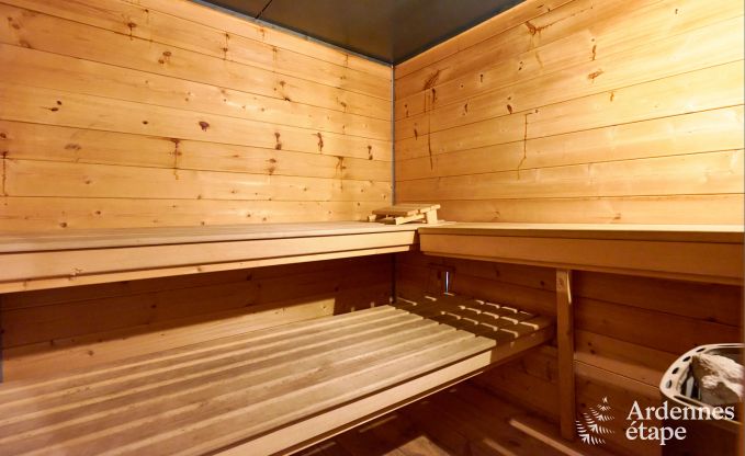 Vakantiehuis in Rochefort voor 12/14 personen in de Ardennen