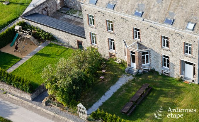 Luxe villa in Rochefort voor 48 personen in de Ardennen