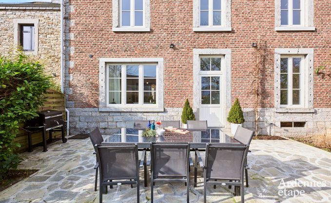 Zeer verzorgd en charmant vakantiehuis voor 8 personen in Tellin, dichtbij Rochefort