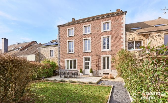 Zeer verzorgd en charmant vakantiehuis voor 8 personen in Tellin, dichtbij Rochefort