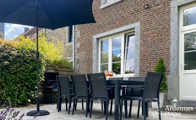 Zeer verzorgd en charmant vakantiehuis voor 8 personen in Tellin, dichtbij Rochefort