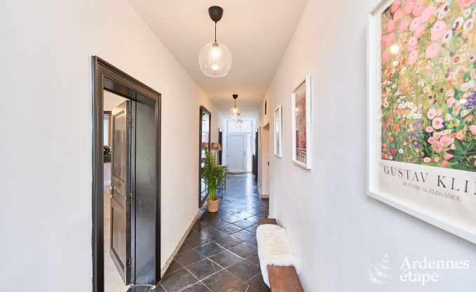 Zeer verzorgd en charmant vakantiehuis voor 8 personen in Tellin, dichtbij Rochefort