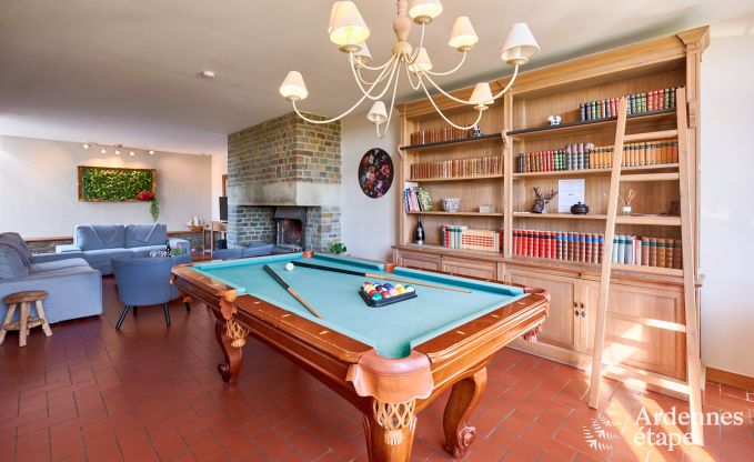 Vakantiehuis in Rochefort voor 12/14 personen in de Ardennen