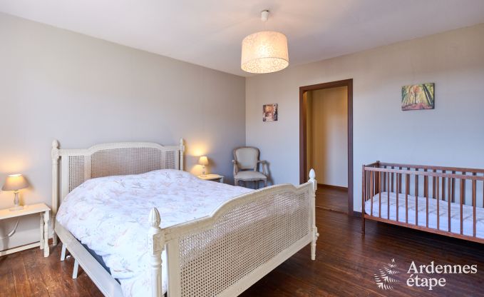 Vakantiehuis in Rochefort voor 12/14 personen in de Ardennen