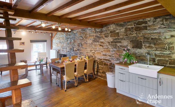 Vakantiehuis in Rochefort voor 12/14 personen in de Ardennen
