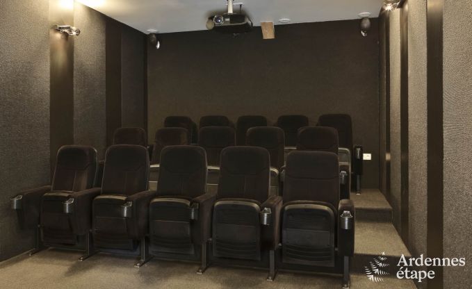 Vakantiehuis in Rochefort voor 14 personen in de Ardennen