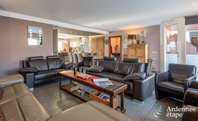 Vakantiehuis in Rochefort voor 36 personen in de Ardennen