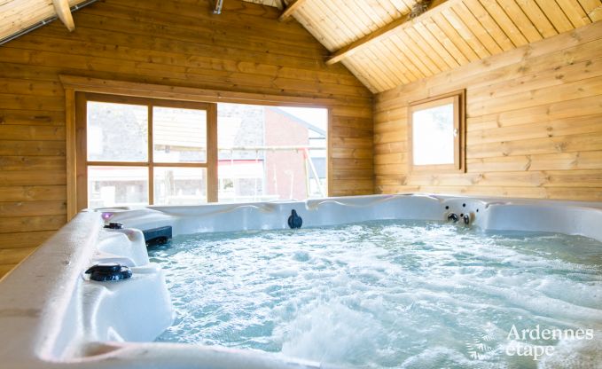 Vakantiehuis in Rochefort voor 36 personen in de Ardennen