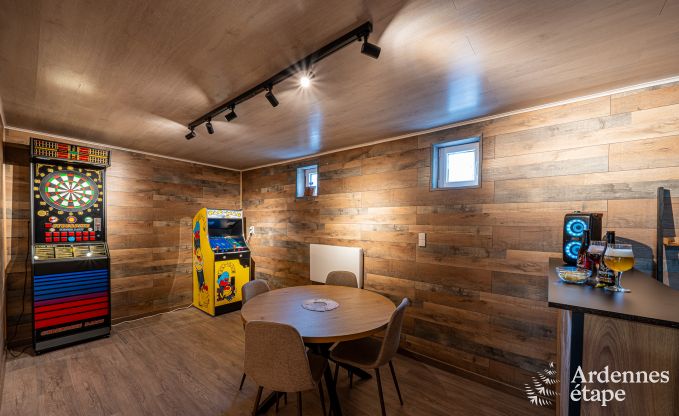 Gezellige vakantiewoning in Rochehaut: ideaal voor 9 personen. Met speelkamer en fietsenstalling