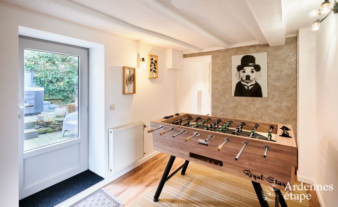 Gezellige vakantiewoning in Rochehaut voor 6-7 personen met jacuzzi, priv�tuin en nabij wandelroutes