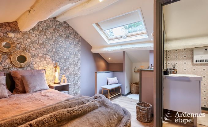 Gezellige vakantiewoning in Rochehaut voor 6-7 personen met jacuzzi, priv�tuin en nabij wandelroutes