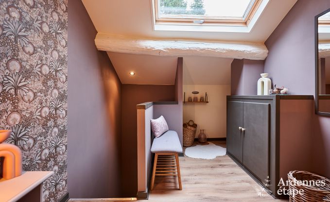 Gezellige vakantiewoning in Rochehaut voor 6-7 personen met jacuzzi, priv�tuin en nabij wandelroutes