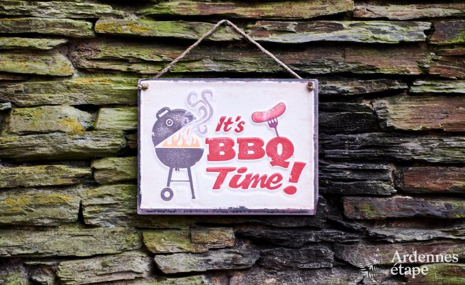 Gezellige vakantiewoning in Rochehaut voor 6-7 personen met jacuzzi, priv�tuin en nabij wandelroutes